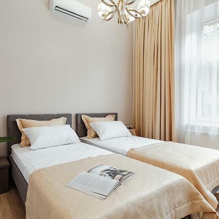 Central Barkar Apartments Odessza Kültér fotó