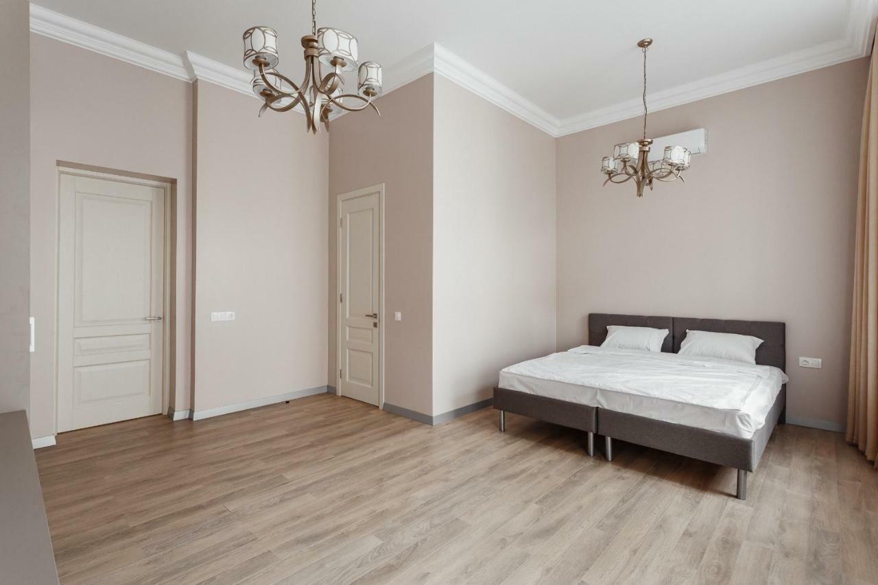 Central Barkar Apartments Odessza Kültér fotó