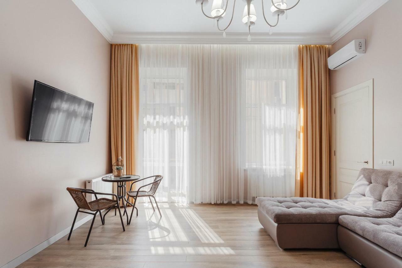 Central Barkar Apartments Odessza Kültér fotó