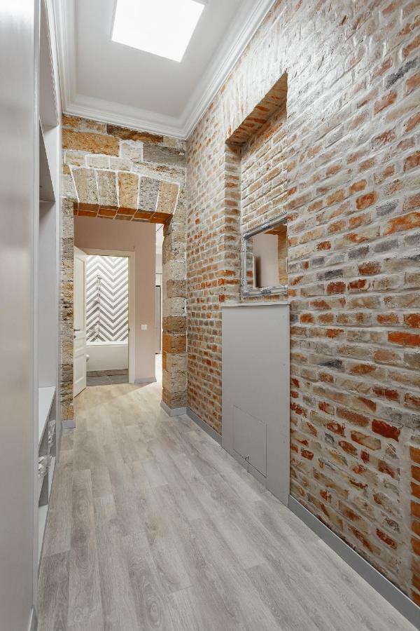 Central Barkar Apartments Odessza Kültér fotó